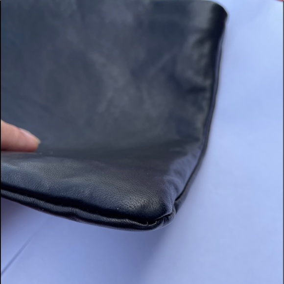 VALENTINO Leather Bag - Picture 9 of 15